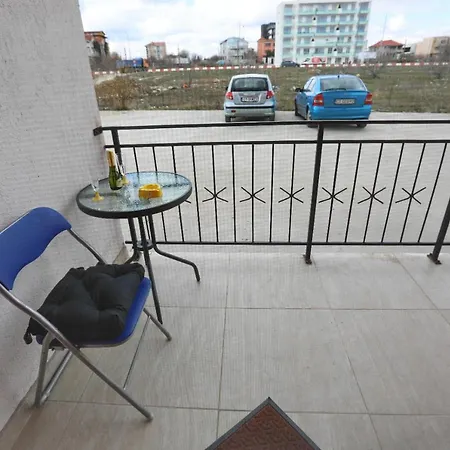 Apartament Laco * Năvodari