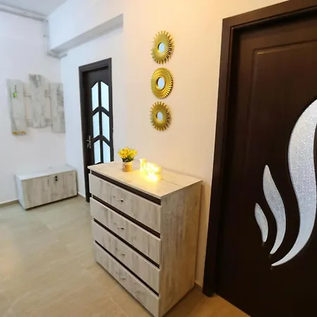 Apartament Laco דירה *
