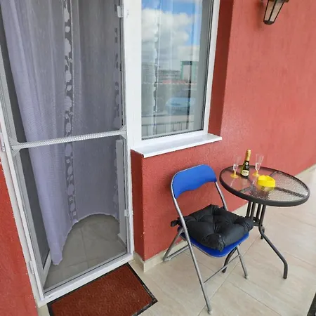 Apartament Laco דירה *